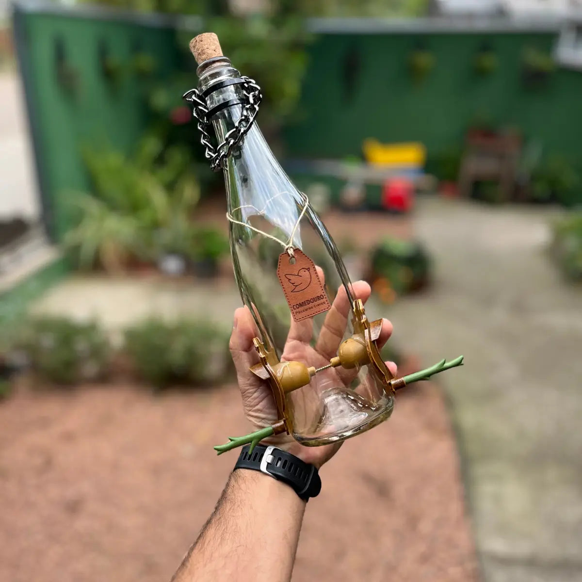 KIT 4 Comedouros Pássaros Livres 2 Champanhe Verde e Branco e 2 Vinho Verde e Branco